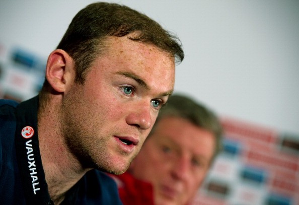 Rooney cho biết anh đã trưởng thành hơn rất nhiều và sẵn sàng tỏa sáng trong vai trò đội trưởng của Tam sư đêm nay.